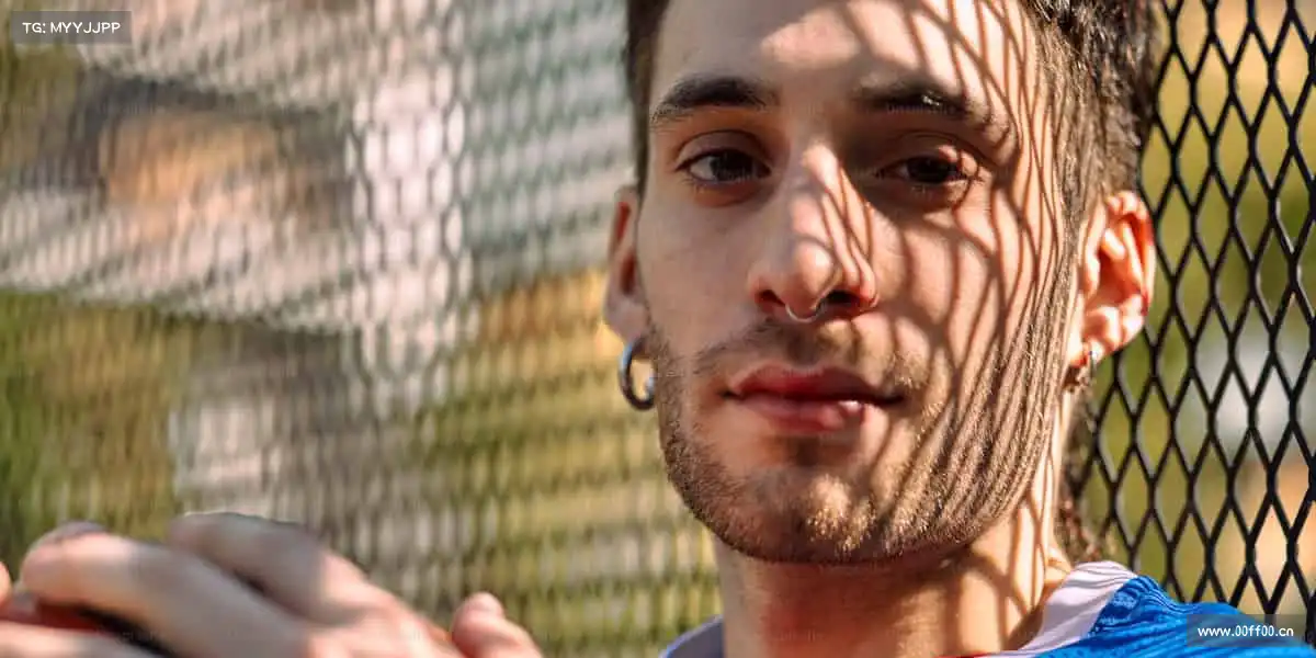 南宫NG28🏒冰刀划过冰面,汗水铸就辉煌 —— 在运动中感受速度与激情!